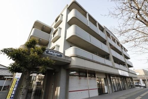 福岡市南区中尾３丁目の賃貸マンションのエントランス|エントランス写真