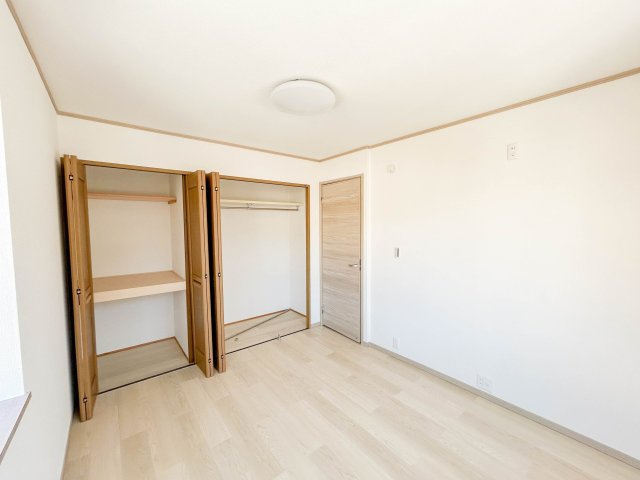 【洋室】 | 三島市富士見台 中古住宅 XH05918 | 三島市富士見台　2F洋室7帖　リフォーム後