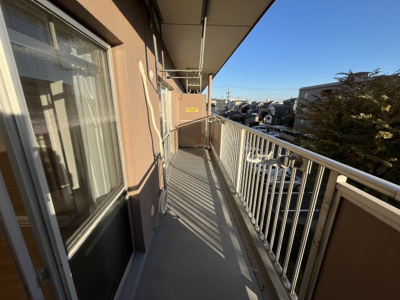 【バルコニー】 | コープ野村新瑞橋　B棟 | 両面バルコニーにつき通風良好！