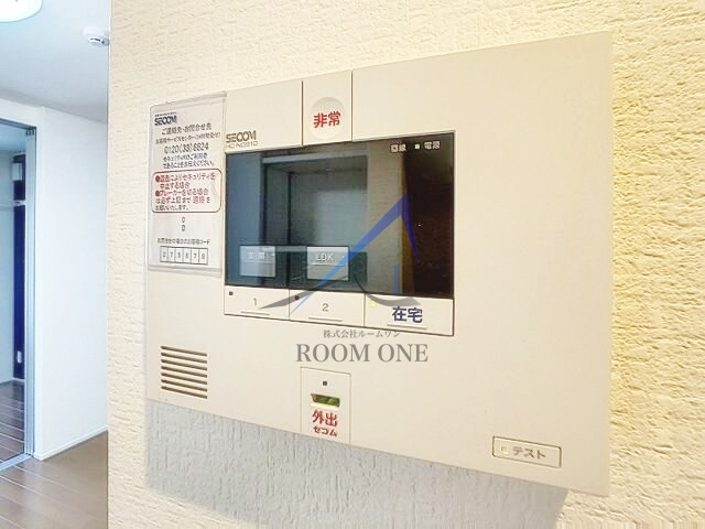 Ｎｏｅｌ本郷のセキュリティ|モニター付きインターホンです。