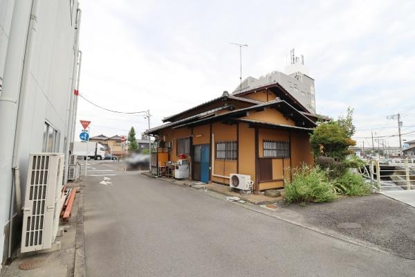 富士市横割５丁目の店舗