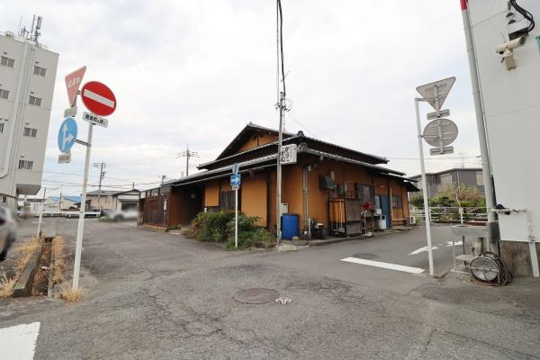 富士市横割５丁目の店舗