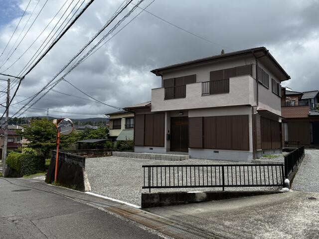 富士宮市大岩の中古一戸建|駐車場も広々しています！