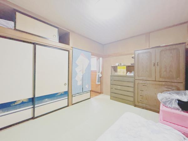 富士宮市羽鮒の中古一戸建|2階6帖和室