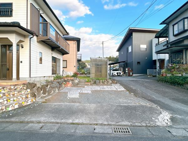 富士宮市安居山の中古一戸建|駐車場