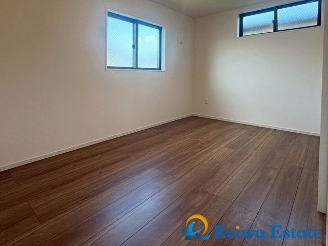 新築戸建　高座郡寒川町中瀬の洋室