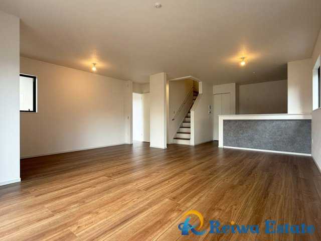 新築戸建　高座郡寒川町中瀬の居間・リビング