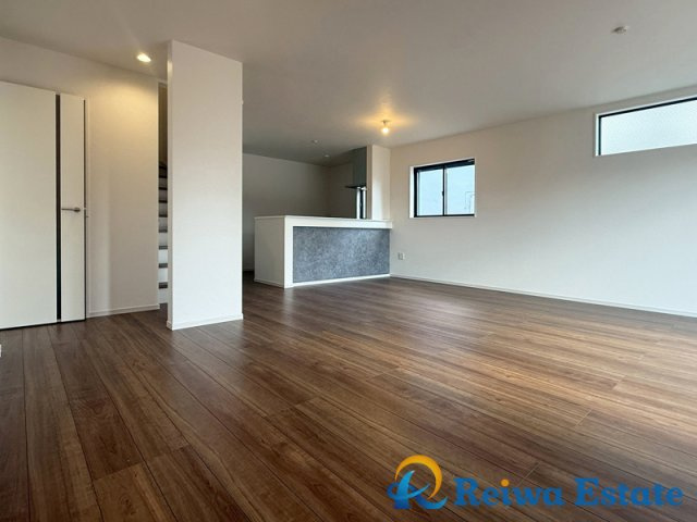 新築戸建　高座郡寒川町中瀬の居間・リビング