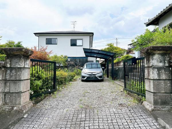 富士市一色の中古一戸建|【現況販売】駐車場