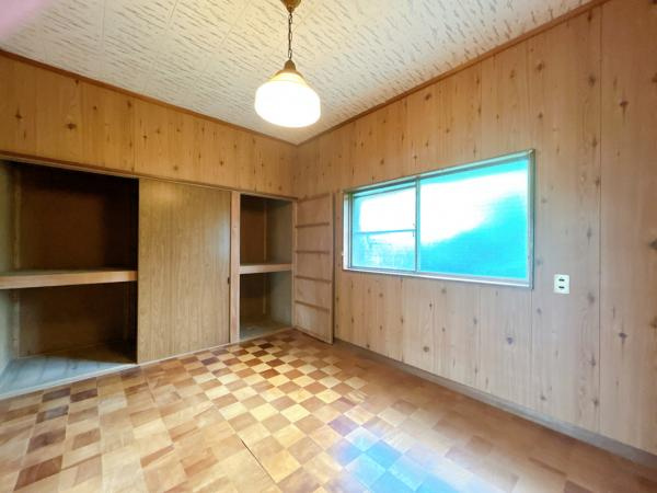 富士市一色の中古一戸建|【現況販売】6帖洋室