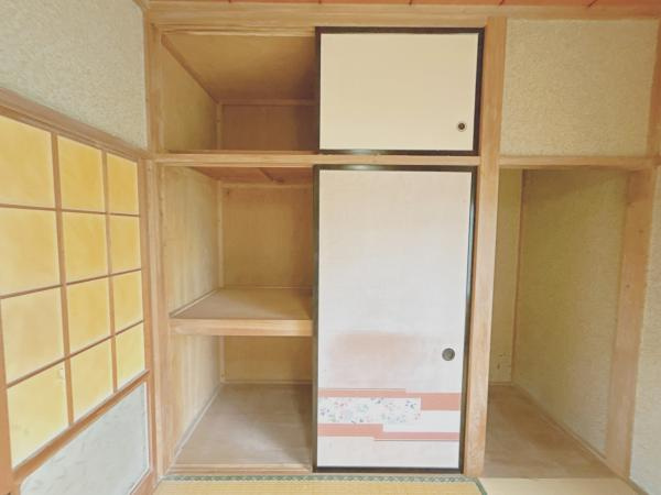 富士市一色の中古一戸建|【現況販売】北西側6帖和室収納