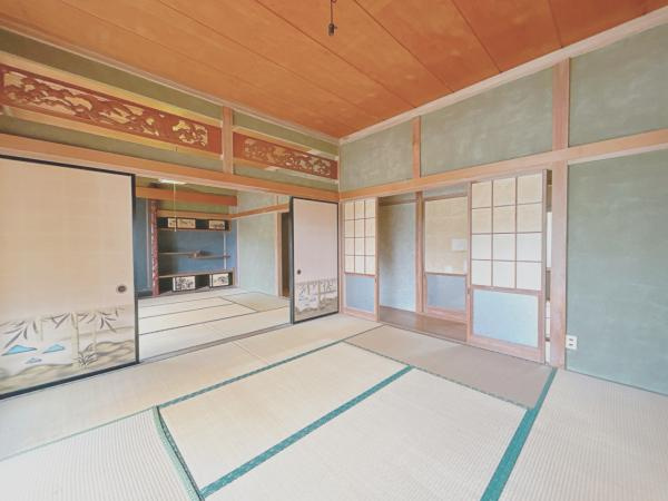 富士市一色の中古一戸建|【現況販売】東側8帖和室別角度