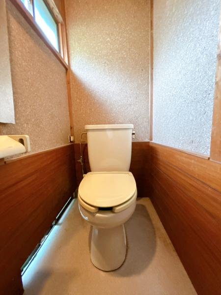 富士市一色の中古一戸建|【現況販売】トイレ