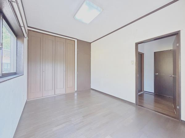 富士宮市羽鮒の中古一戸建|2階西側6帖洋室