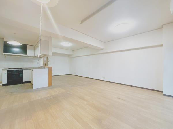 富士市水戸島元町の中古マンション|約19.7帖LDK別角度