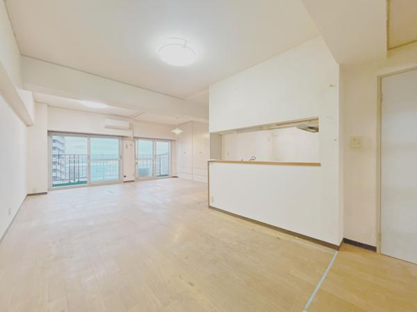 富士市水戸島元町の中古マンション|約19.7帖LDK別角度