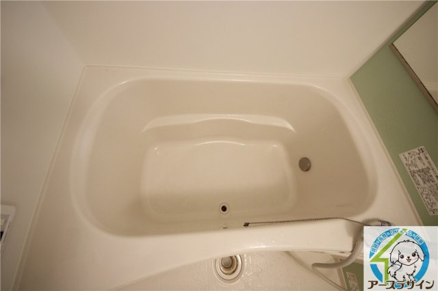 クレアメゾン明石上ノ丸の浴室|きれいなお風呂です