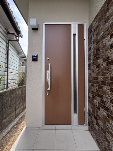 中古戸建　上安2丁目の玄関