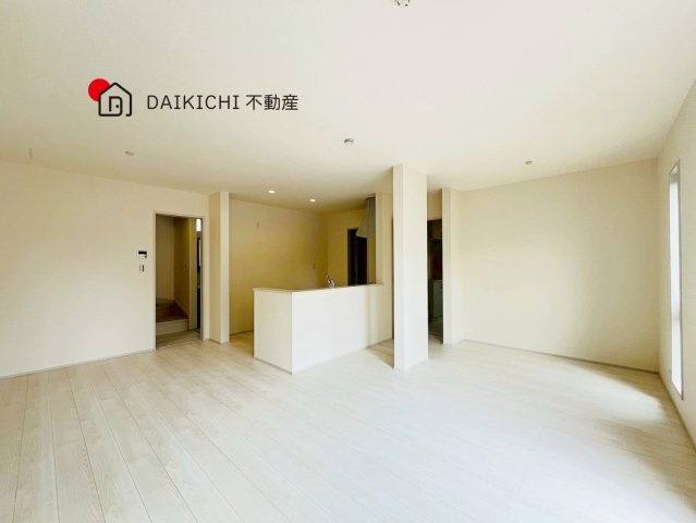 【居間・リビング】 | Livele Garden.S　鴻巣鎌塚　新築戸建　全1棟　1号棟