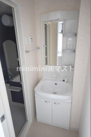 ラグゼ難波西Ⅰの洗面所