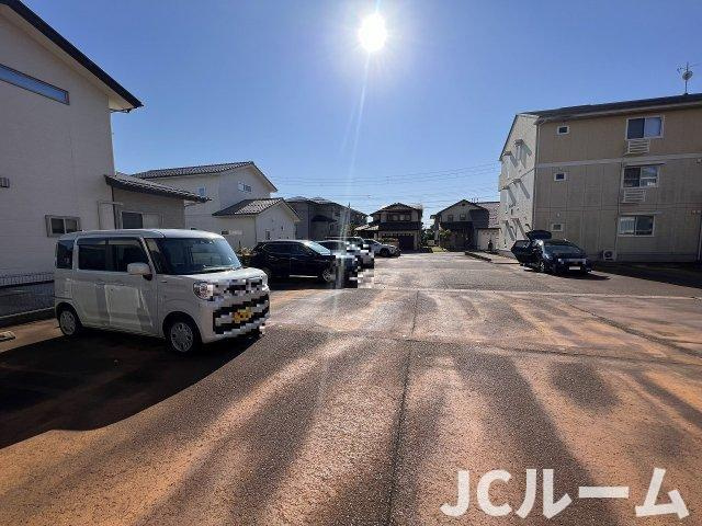 グランリーオ Ⅰの駐車場