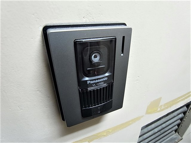 湊川センタービルA棟のセキュリティ|安心のＴＶモニターフォン完備で顔が分かります