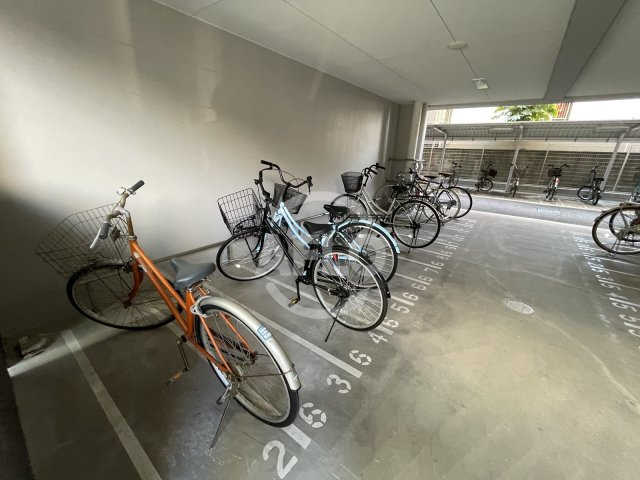 プレサンス梅田北ザ・ライブのその他共用部分|プレサンス梅田北ザ・ライブ　駐輪場