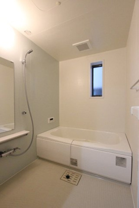 甚目寺五位田８２コダテックスⅤＢの浴室