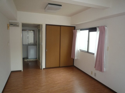 【洋室】 | メゾンＫ