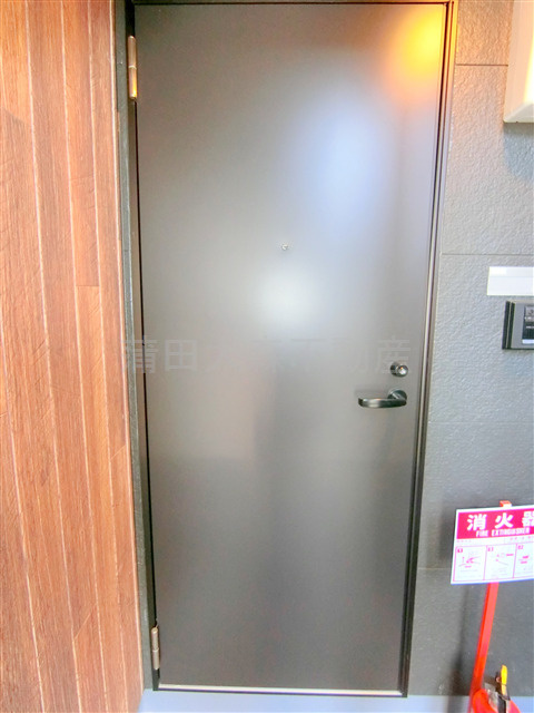 MELDIAメルディア蒲田Ⅲの玄関