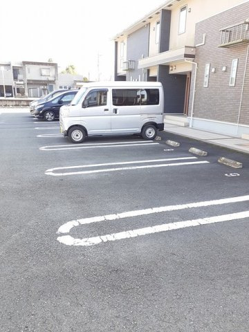 レジデンス祝吉　Ⅰの駐車場