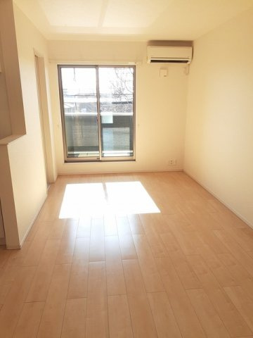 レジデンス祝吉　Ⅰの居間・リビング