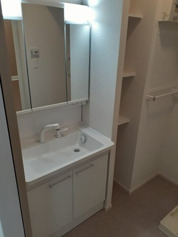 ポライトリー　Ｄの洗面所