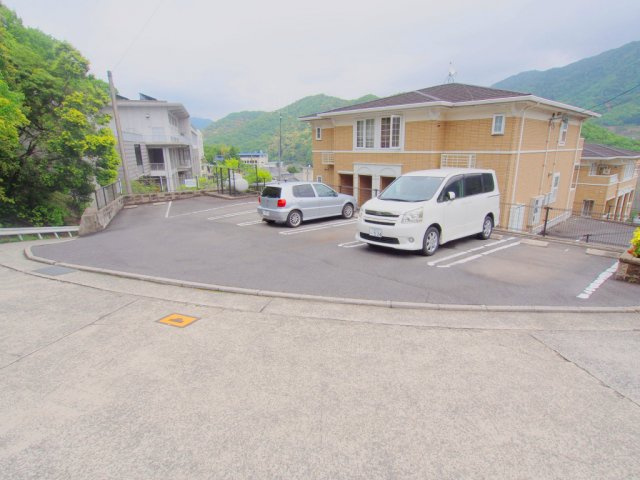 メリディオさくらⅠの駐車場