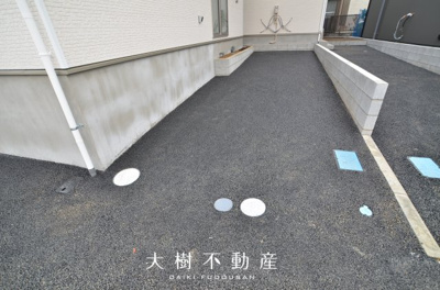 【駐車場】 | 海老名市門沢橋２丁目　新築戸建て 全2棟【仲介手数料無料】