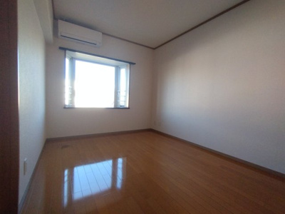 【洋室】 | コーポわかくさ | 6.0帖