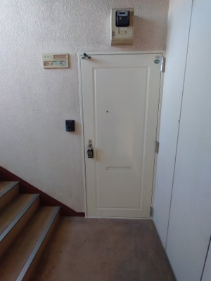 【玄関】 | コーポわかくさ