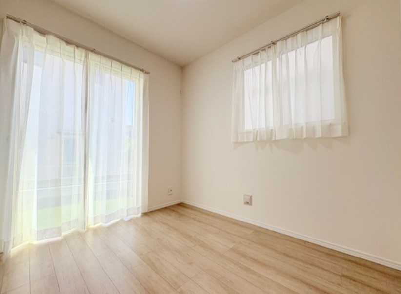 栃木市本町　新築戸建1-2の洋室