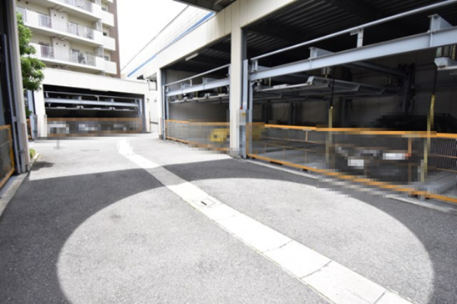 【駐車場】 | パレ千里壱号棟 | サイトに掲載されていない箇所の写真、撮影してお届けさせて頂きます！気になる物件で、見たい部分の画像が無い場合は、弊社スタッフまでご連絡下さいませ。お客様の気になる箇所を、カメラにて撮影して参ります！