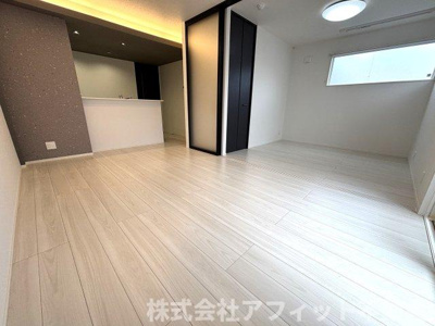 【居間・リビング】 | D-residence東手城 | LDK12.4帖