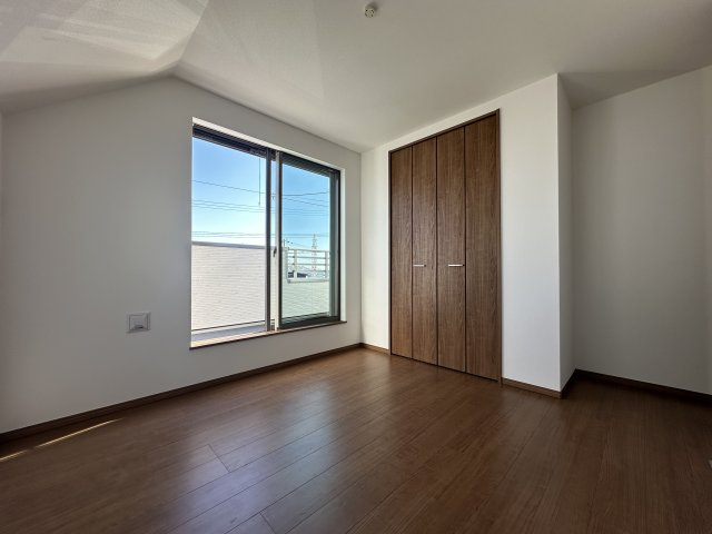 神戸市垂水区千鳥が丘1丁目新築戸建の洋室