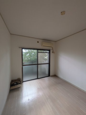 メゾンド丸善の居間・リビング