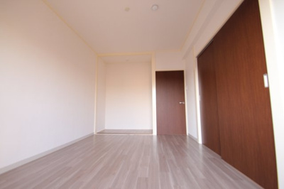 【寝室】 | ブリクハイム福田