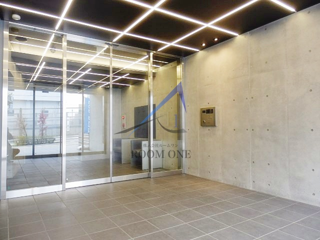 ZOOM渋谷富ヶ谷のエントランス|エントランスです。