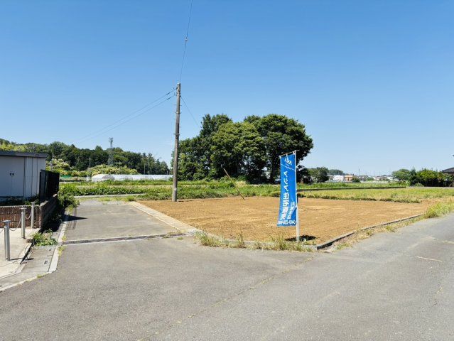 敷地面積68坪　売地　川越市笠幡の前面道路含む現地写真|建築条件なし！土地面積６８坪！角地！駅近！笠幡駅から徒歩10分です♪小学校徒歩２分！公園徒歩１分！　現地（2026年5月）撮影