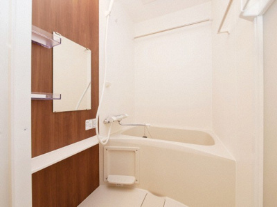 【浴室】 | ララプレイスOSAKADOME CITYフトゥーロ | きれいなお風呂です