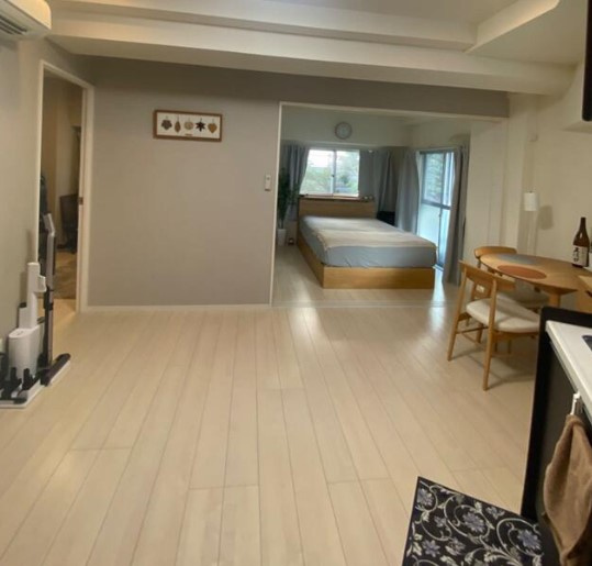 【居間・リビング】 | ニックハイム南池袋 | 光と風があふれる開放的なリビングダイニングには自然と家族みんなが集まってきます。