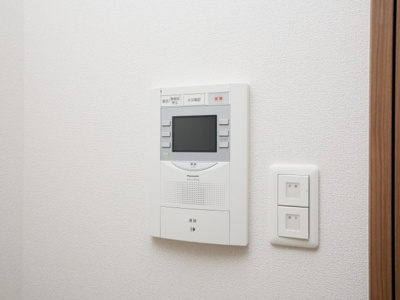 【セキュリティ】 | ララプレイス阿波座駅前フェリオ | モニター付きインターホンです