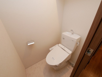 【トイレ】 | ララプレイス阿波座駅前フェリオ | シンプルで使いやすいトイレです