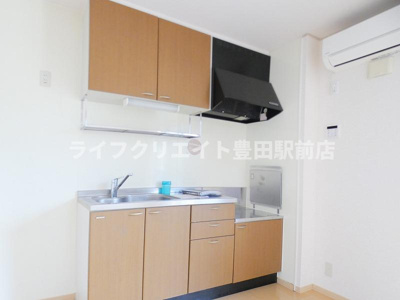 【キッチン】 | コンフォルターブル